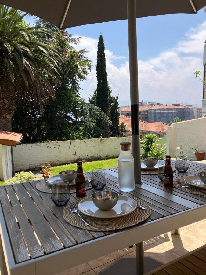 Centrico Con Jardin En Santander Apartment Luaran gambar